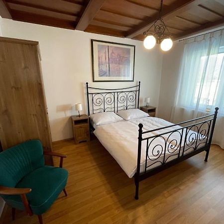 Apartmaji Iva 布莱德 外观 照片