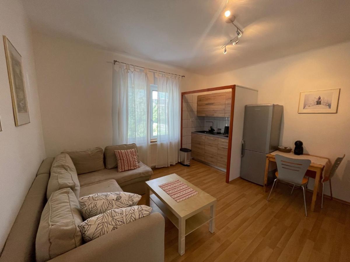 Apartmaji Iva 布莱德 外观 照片