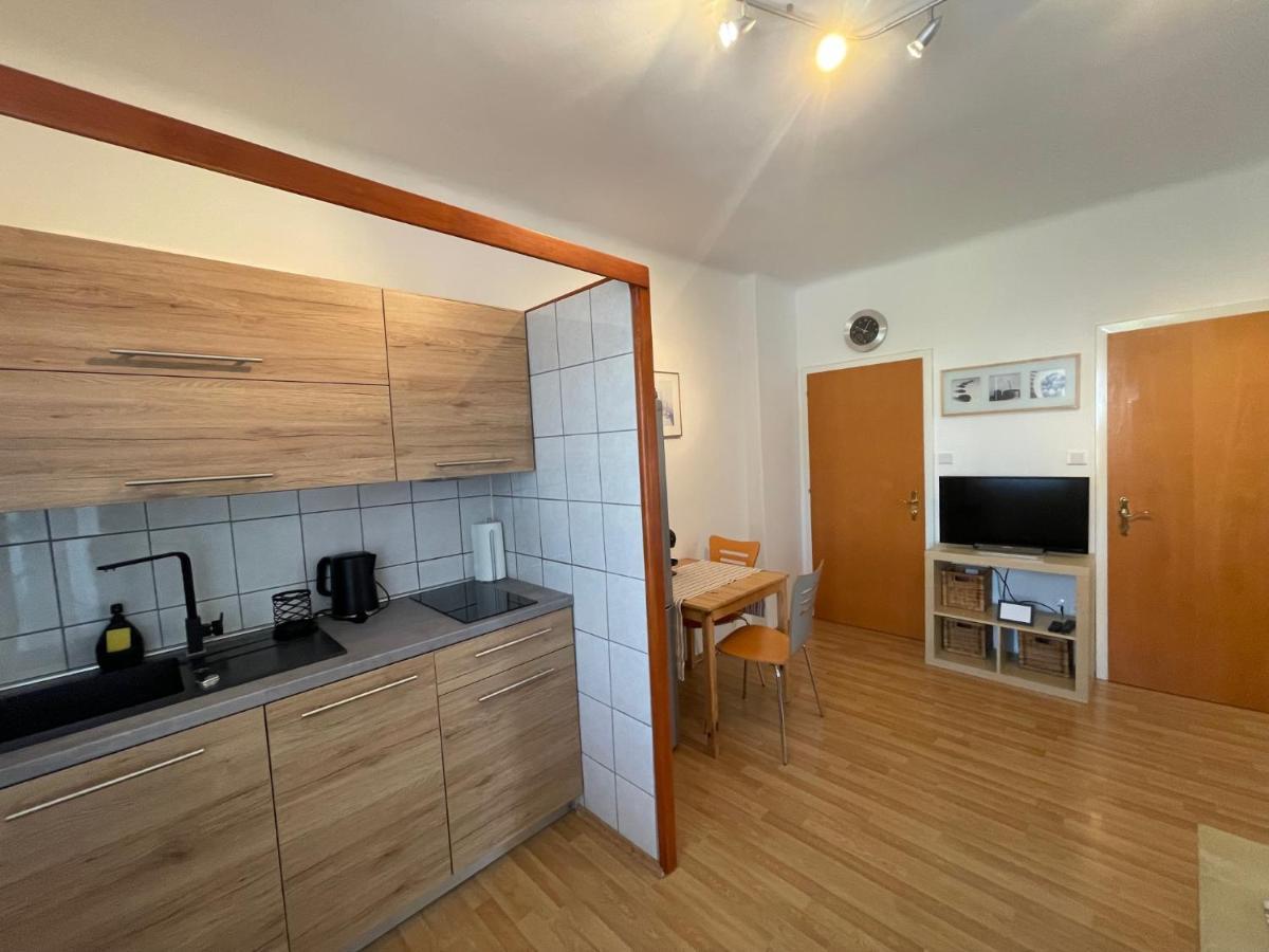 Apartmaji Iva 布莱德 外观 照片